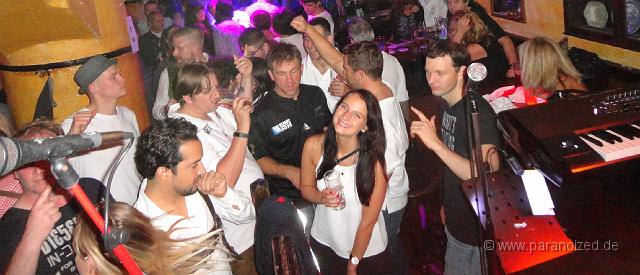 2015 Wiesn Anstich 045.jpg - Ok, Du kannst wirklich gut strahlen! Vielen Dank dafür!!